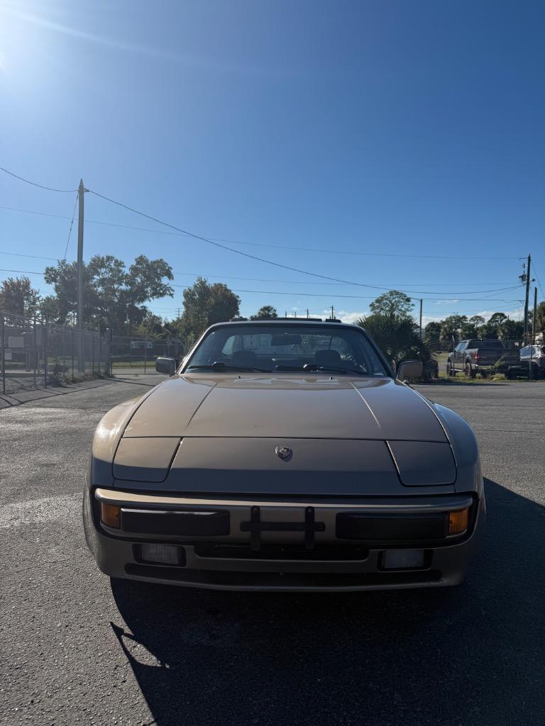 1983 Porsche 944 - Photo 15