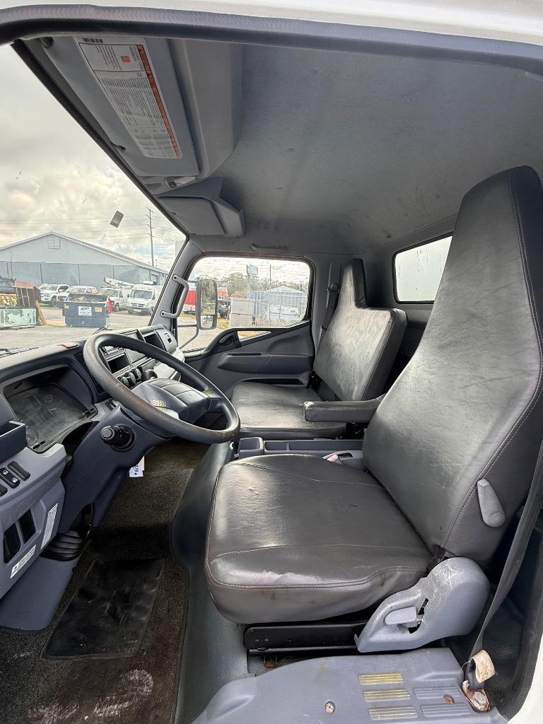 2012 Mitsubishi Fuso FE - Photo 15