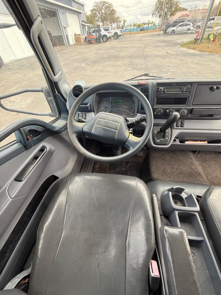 2012 Mitsubishi Fuso FE - Photo 18