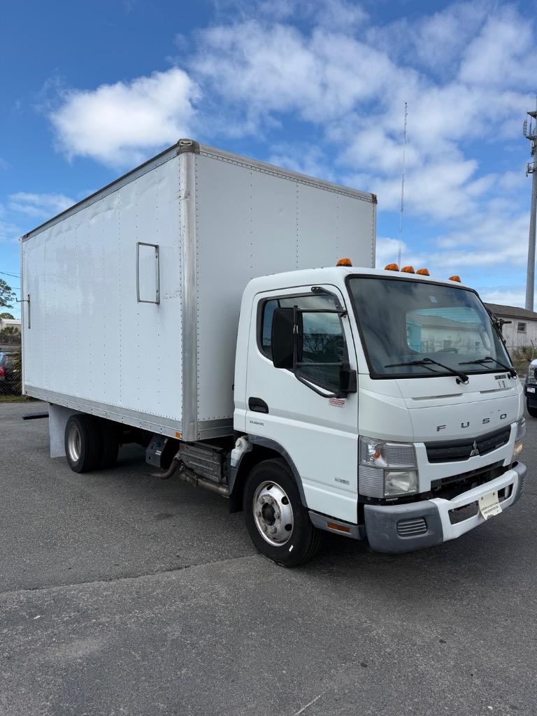 2012 Mitsubishi Fuso FE - Photo 12