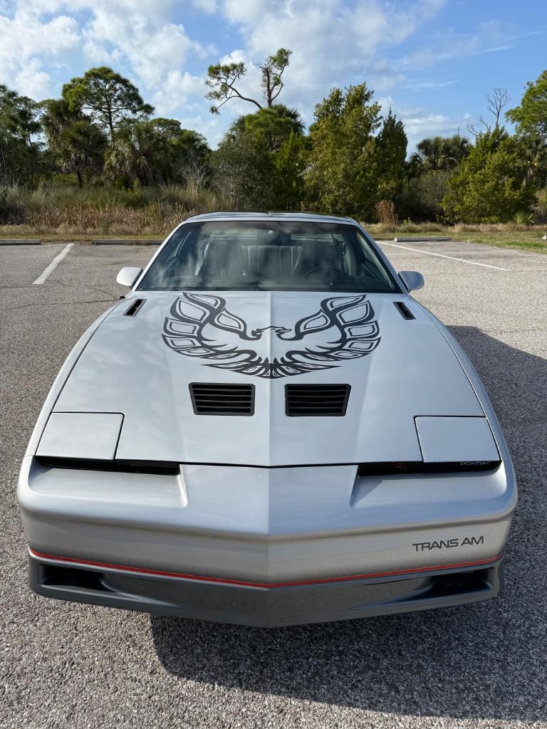 1985 Pontiac Firebird - Photo 12
