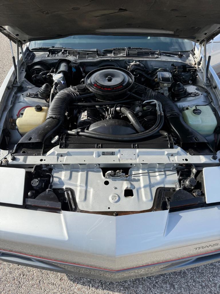 1985 Pontiac Firebird - Photo 26